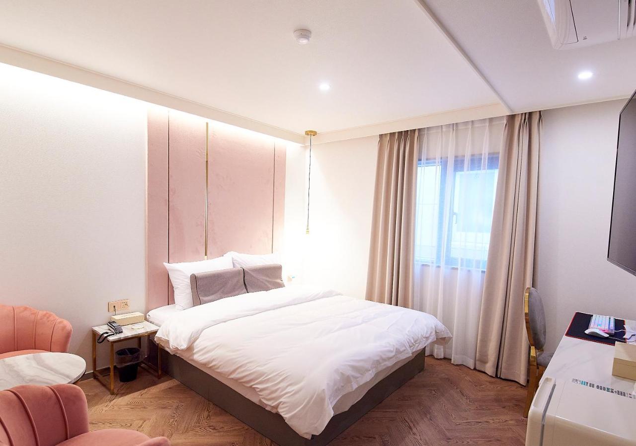 Denbasta Signature Hotel Busan Bagian luar foto