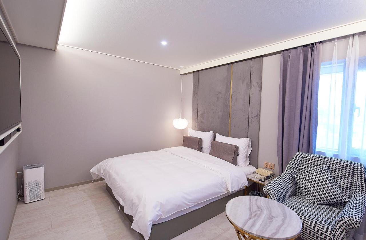 Denbasta Signature Hotel Busan Bagian luar foto