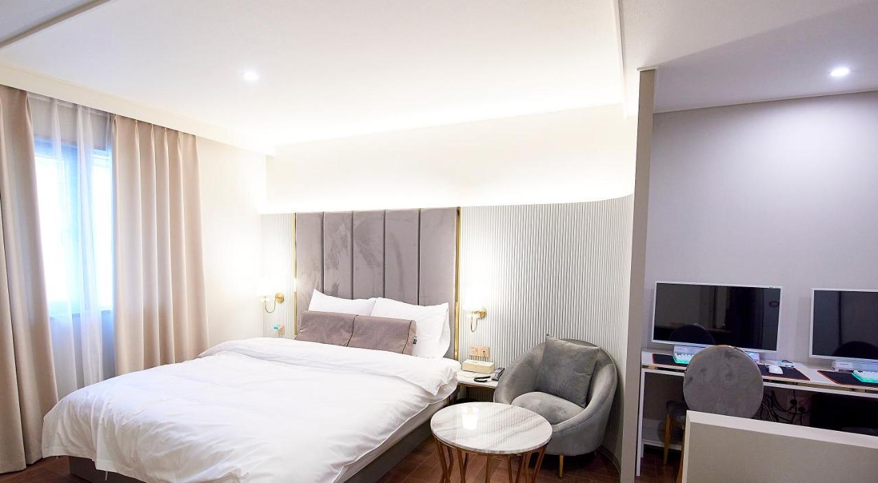 Denbasta Signature Hotel Busan Bagian luar foto