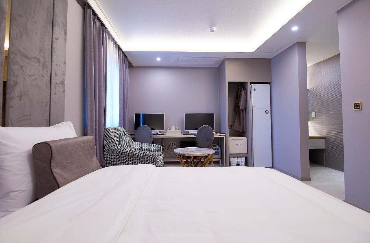 Denbasta Signature Hotel Busan Bagian luar foto