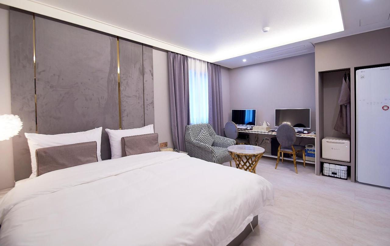 Denbasta Signature Hotel Busan Bagian luar foto